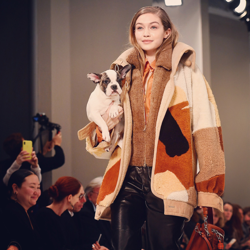 ESC: Gigi Hadid, Tod's ESC: Gigi Hadid, Tod's